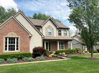 763 Chemung Forest Dr, Howell, MI 48843