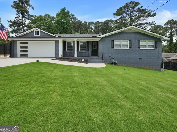 5521 Joeclay Dr, Stone Mountain, GA 30088