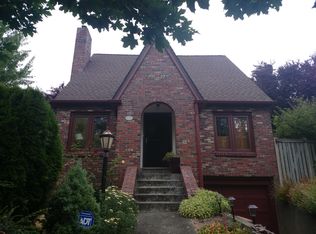 4522 SW Holgate St, Seattle, WA 98116