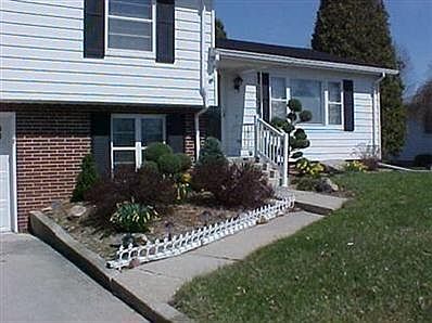 2nd image of 76 Lawndale Dr