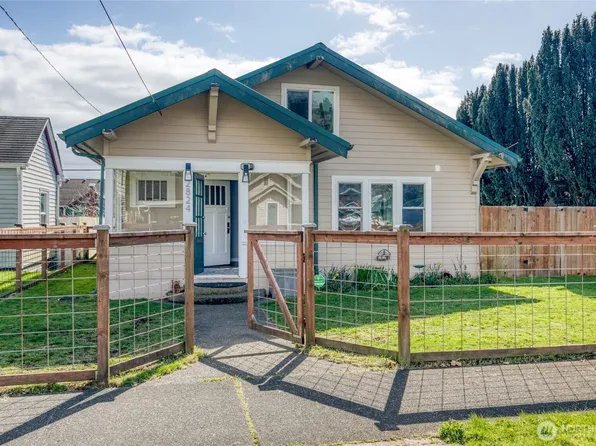 2824 Aberdeen Avenue, Hoquiam, WA 98550