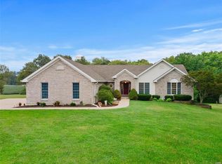 1530 Hoff Ct, O'Fallon, MO 63366