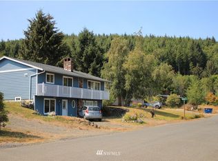 12 Kellogg Rd E, Clallam Bay, WA 98326