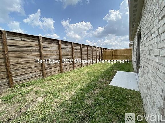 4th image of 5700 Nightingale Ave #4