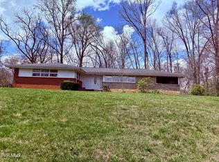 408 Forest Hills Dr, Kingsport, TN 37663