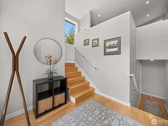 5th image of 10650 Cornell Avenue S