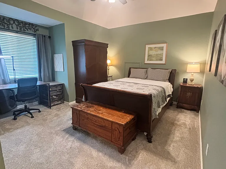 Secondary bedroom 2