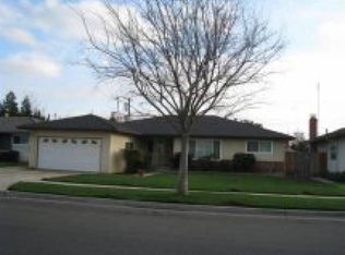 691 E Tenaya Way, Fresno, CA 93710