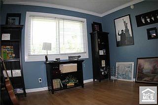 4th image of 2789 N Ashwood St