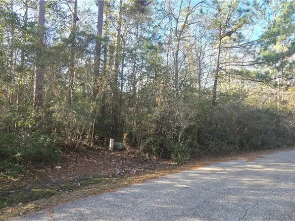 Southdown Dr, Pearl River, LA 70452