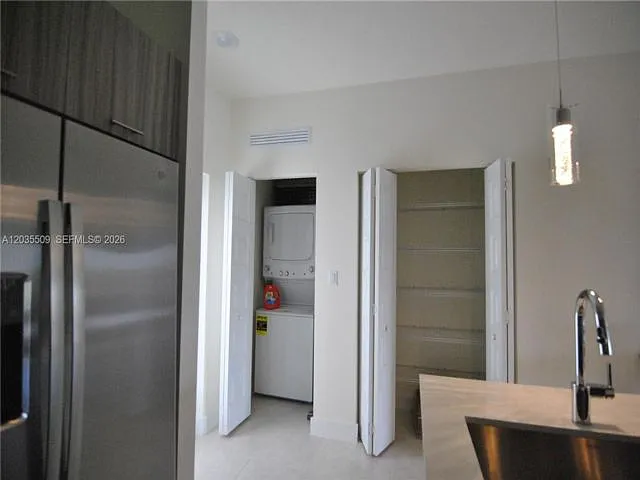 8301 NW 41st St #302 — Photo 5