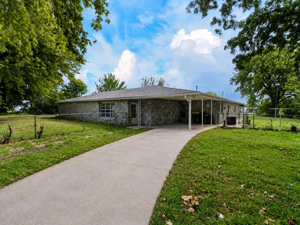 723 N Bristow Ave, Coweta, OK 74429