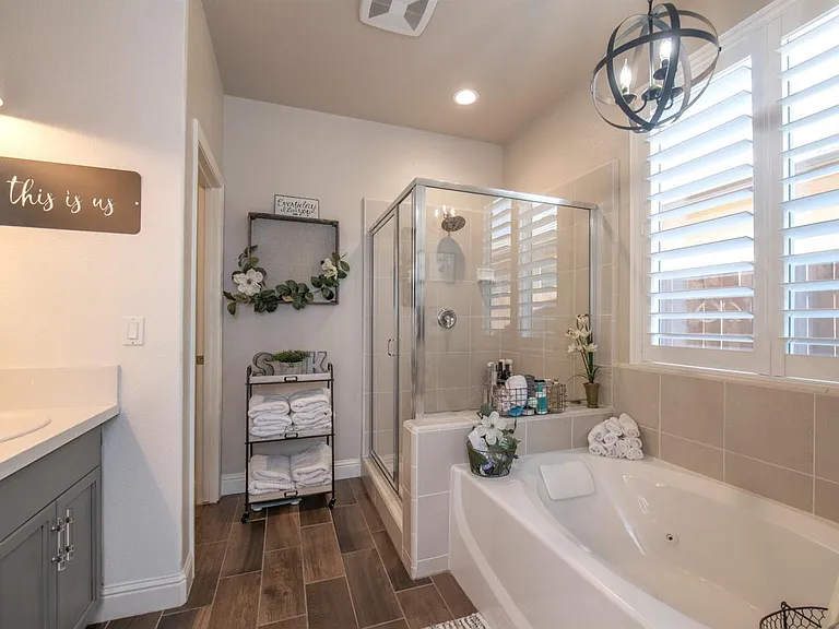 Jetted Tub in Master Bathroom
