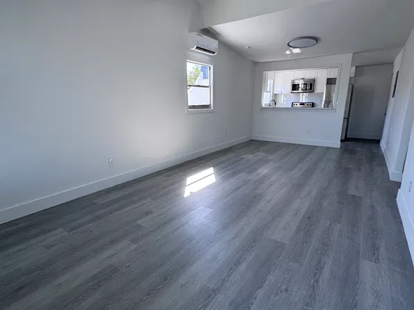 2912 NW 32nd St #2912, Miami, FL 33142