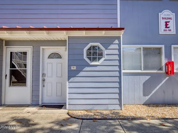 1664 Beach Blvd #93, Biloxi, MS 39531