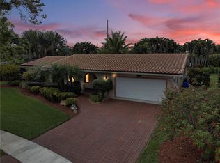 901 SW 75th Ter, Plantation, FL 33317