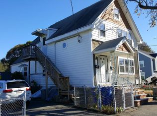 8 Newhall Ct #2, Wakefield, MA 01880