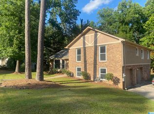 317 Half Moon Bnd, Birmingham, AL 35210