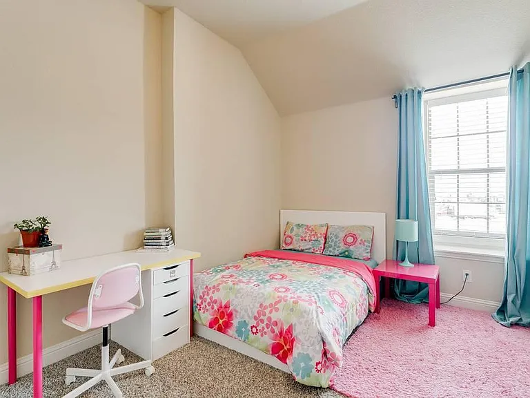 4119 Napoli Way — Photo 23