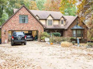 1135 Cherry Rd, Eads, TN 38028