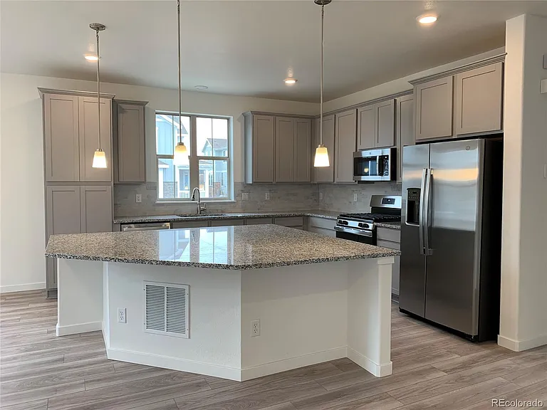 8376 Bijou Creek Ave — Photo 3