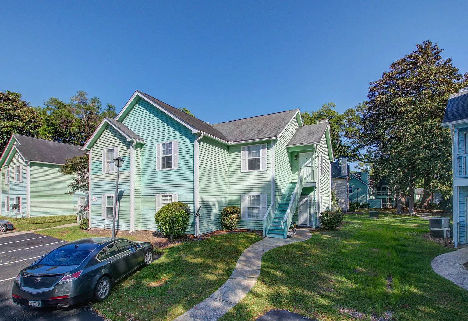 6211 Rolling Fork Rd — Photo 1