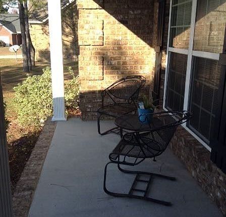 2nd image of 30 Gracie Ln