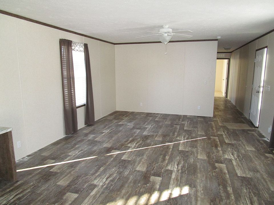 2nd image of 4324 Catclaw Ln