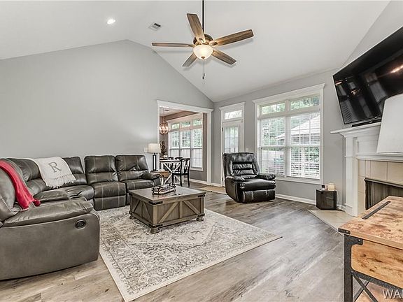4th image of 14139 River Point Cir
