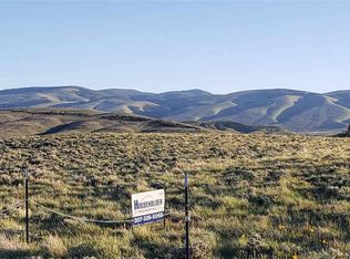 259 Rosewood Ave, Lander, WY 82520