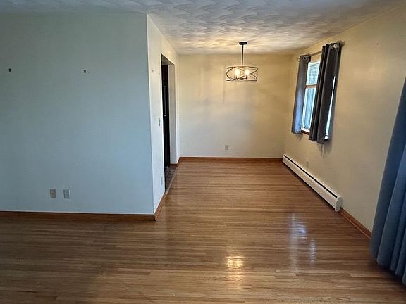 2nd image of 22 Dreyer Ave APT 3