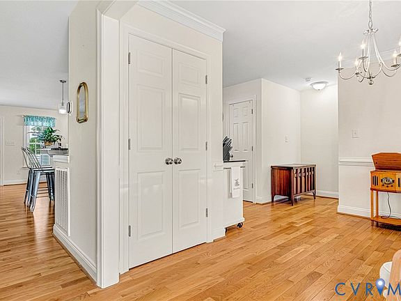 5th image of 6513 Strawbank Dr