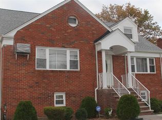 432 Central Blvd, Fort Lee, NJ 07024