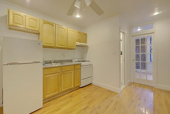 Rented by REAL New York | media 8