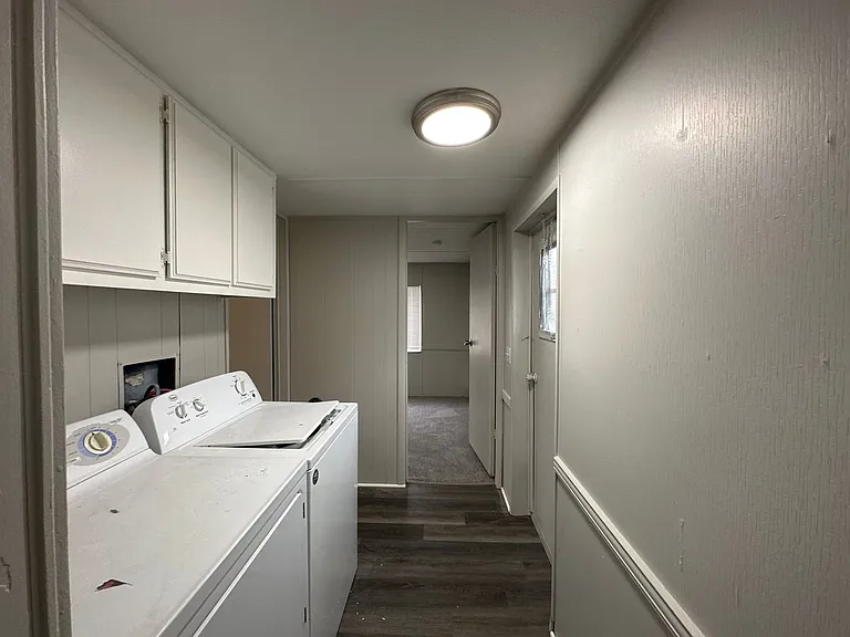 Starlight Mobile Home Park — Photo 8
