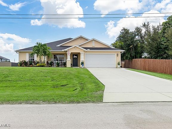 4th image of 1514 SW 31st Ter