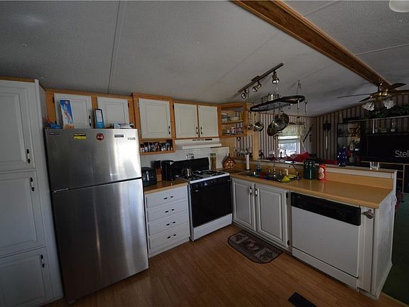 4th image of 5220 Straw Ave