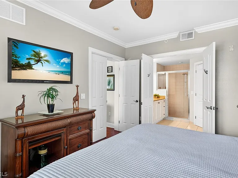 2825 Palm Beach Blvd #409 — Photo 17