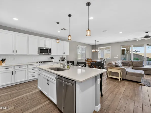 450 E ZION Place, Chandler, AZ 85249