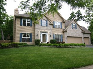 7635 Bittersweet Dr, Gurnee, IL 60031