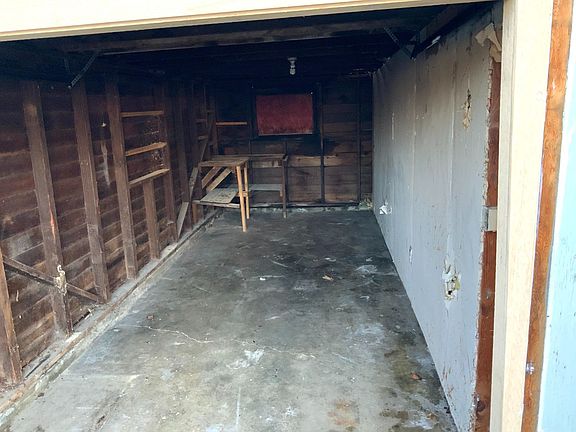 3rd image of 1612 W 8th Ave #0