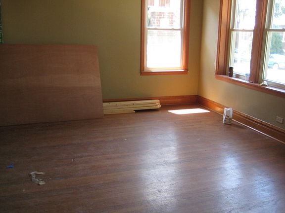 4th image of 1433 S Highland Ave