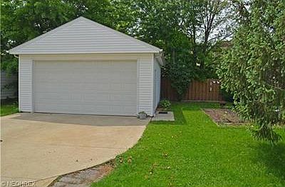 5th image of 1518 Rosewood Ave