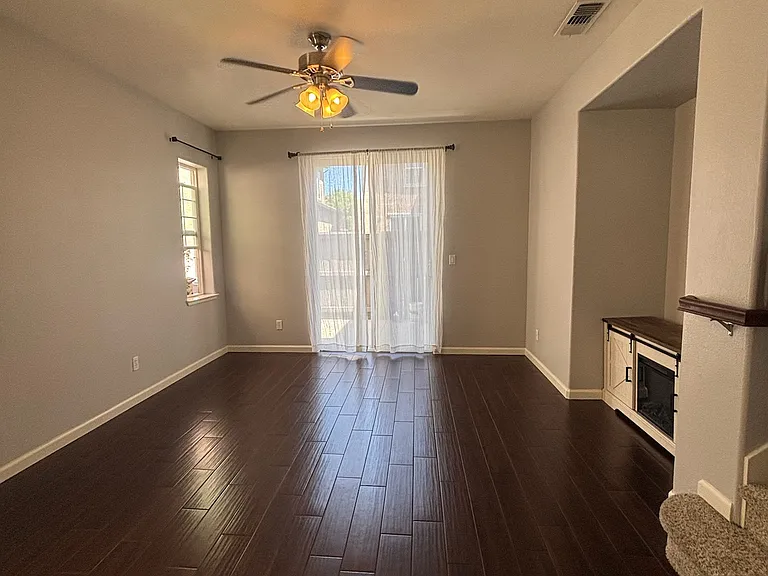 95 Talmont Cir — Photo 34