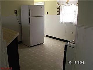 4th image of 3808 Carondelet Blvd