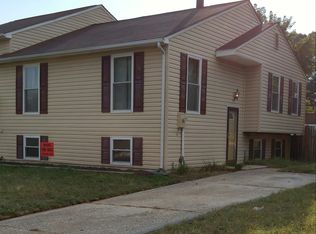 8247 Lexington Dr, Severn, MD 21144