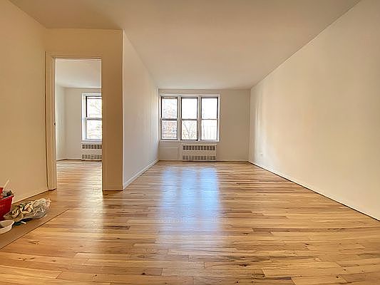1st image of 142-27 Barclay Ave #72