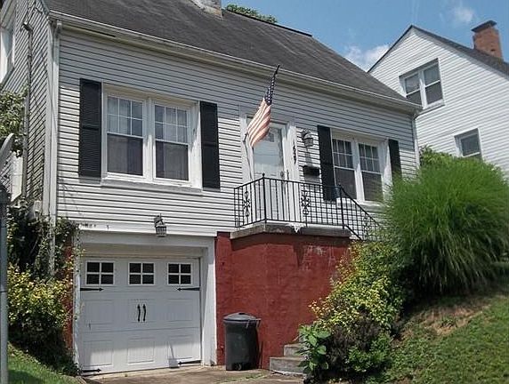 2nd image of 1627 Woodbine Ave