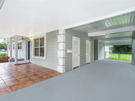 3rd image of 402 Dietz Ct