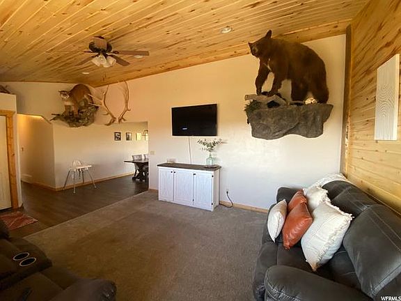 3rd image of 86 Moonshine Ln